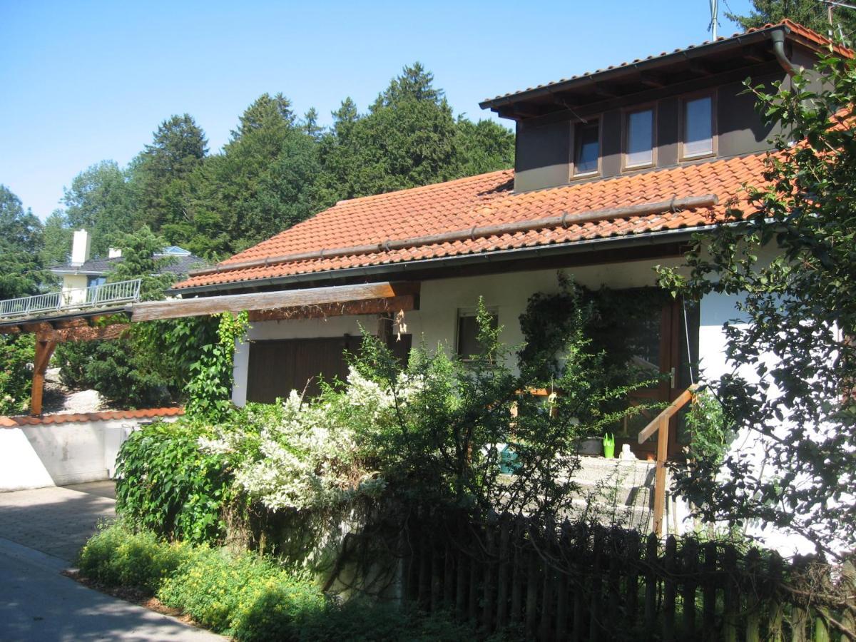 Komfortabel Wohnen Am Waldrand Von Pitzling Landsberg am Lech Exterior photo